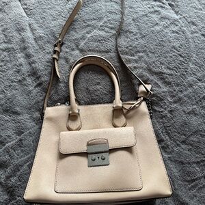 Michael Kors cross body
